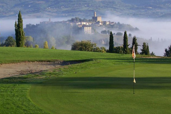 sport e svago podere verdi colline sport e svago podere verdi colline
